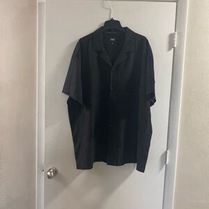Men's Black Casual Button Down Shirt